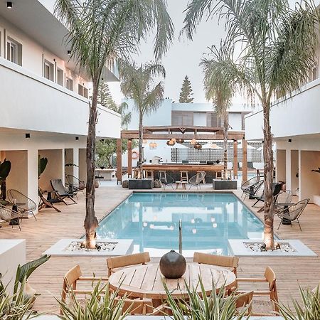 More Meni Residence & Suites 科斯镇 外观 照片
