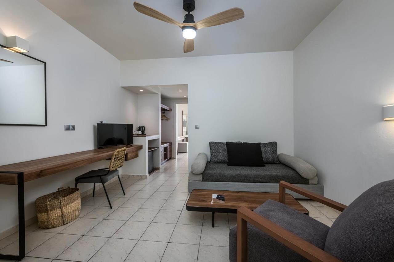 More Meni Residence & Suites 科斯镇 外观 照片